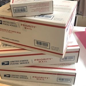 Fast Ship!! 💫  M-F